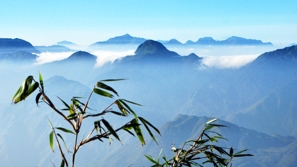 Chơn Hữu – Mây Bay Cuối Trời