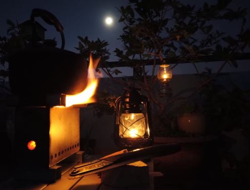 Lữ Khách Ơi – Thơ: Lê Diễm Chi Huệ; nhạc & trình bày : Huỳnh Thiện Phương